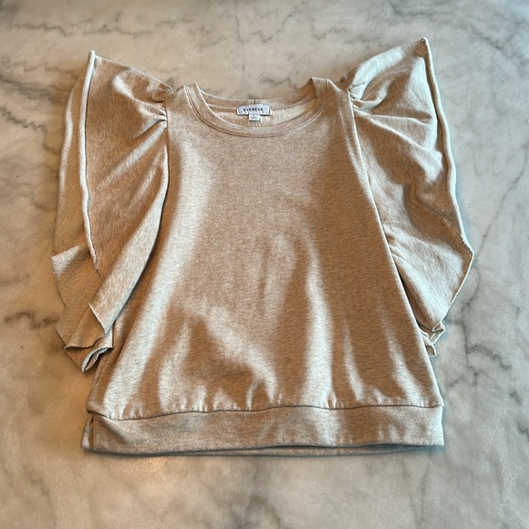 Evereve Fallon Crewneck Flutter Top - Picture 14 of 14